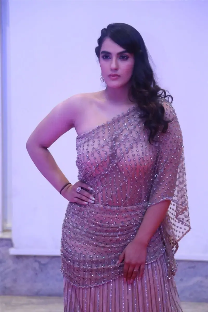 TELUGU ACTRESS KAVYA THAPAR AT BICHAGADU 2 MOVIE RELEASE EVENT 2